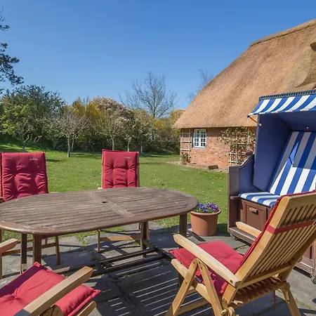 S3 Im Friesenhaus Sara Daire